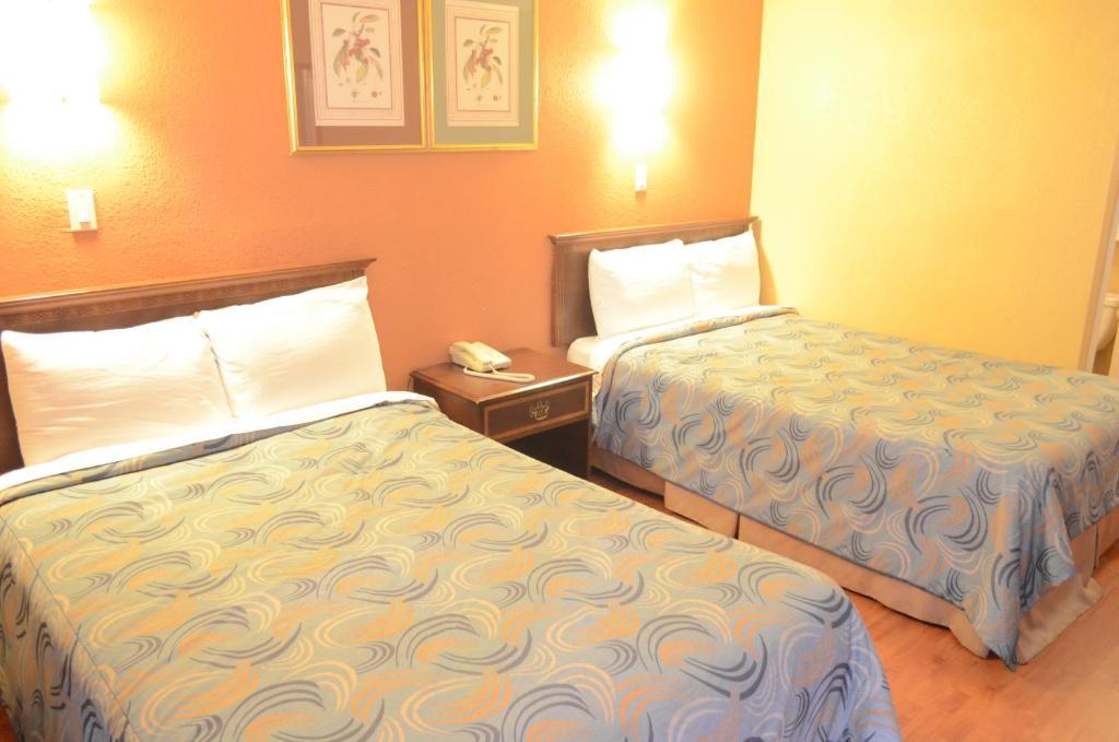 Bear Creek Inn Addicks Ruang foto