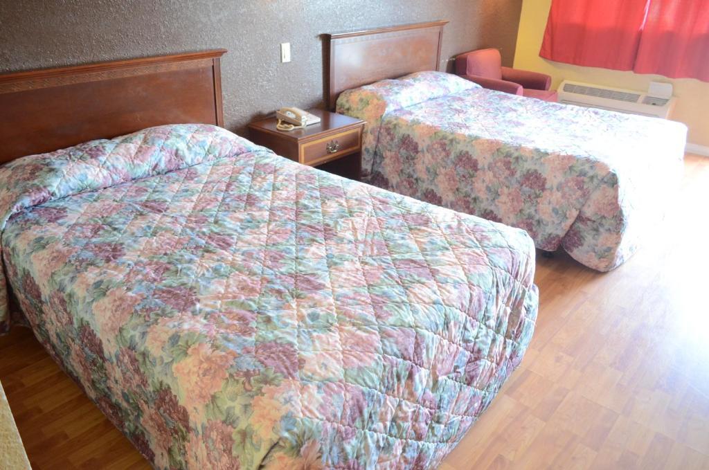 Bear Creek Inn Addicks Ruang foto